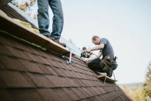 Local Roofers in Fort Anderson Pinn Hill, VA